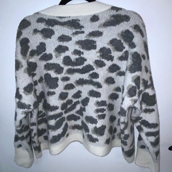 Altar’d State Sweater - Picture 2 of 3